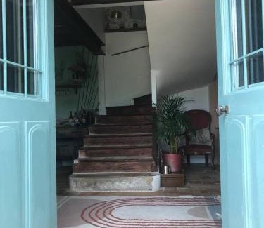 Ande House | Les Cigognes