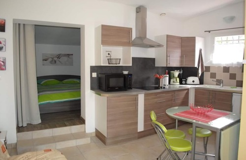 Colomiers House | Les Cyprès" house with community pool