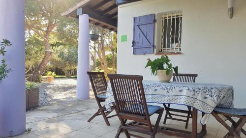 Saintes-Maries-de-la-Mer House | Les Cyprés