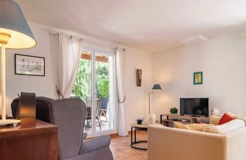 Nans-les-Pins House | Les Deux Cerisiers Villa 12 by Interhome