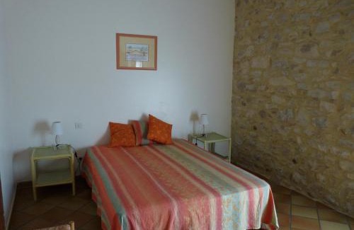 Milhaud Apartment | Les Esclots , Nîmes, Gîtes 4 personne