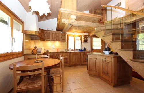 Chateau-d'Oex Apartment | Les Favrod