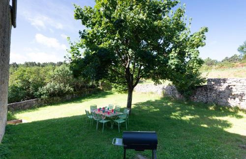 Saint-Georges-de-Levejac House | Les fayards 7 personnes du presbytere