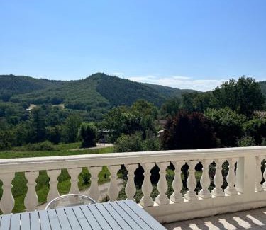 Saint-Gery Apartment | Les Figuiers de Louna - AUBE-SUR-LA-VALLÉE - 135 m2 et terrasse