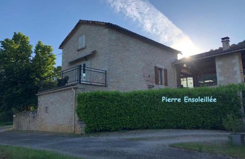 Saint-Gery Apartment | Les Figuiers de Louna - PIERRE ENSOLEILLÉE - 110 m2 et une véranda