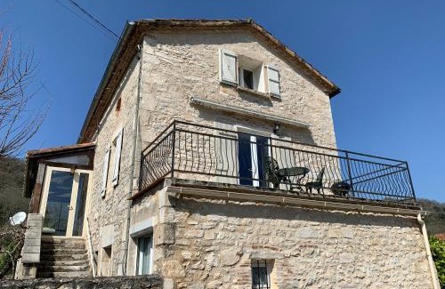 Saint-Gery Apartment | Les Figuiers de Louna - PIERRE ENSOLEILLÉE - 110 m2 et une véranda