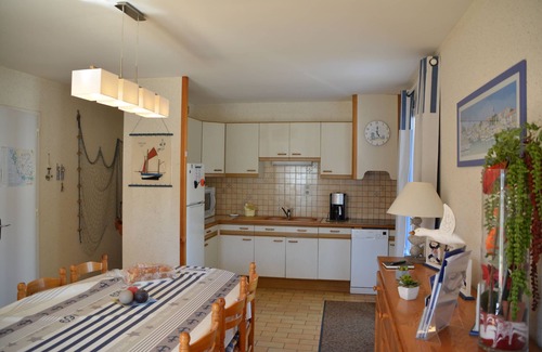 La Tranche-sur-Mer Villa | Les Floralies: Beautiful family home sleeps 9, 400 m from the beach