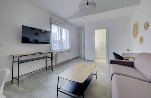 Avoine Apartment | Les Forges fond