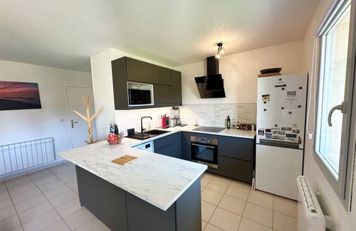 Aureilhan House | Les Gemmeurs - T2 near the lake