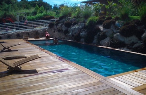 Saint-Francois Cottage | LES GITES DE L'ANSE 2p St François, Swimming pool, Near the beach