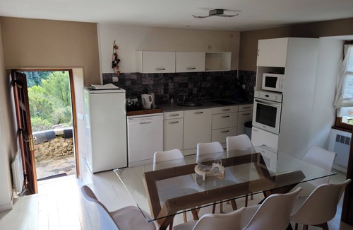 Gatuzieres House | Les Gites de la Jonte