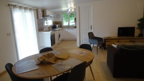 Boulazac-Isle-Manoire House | Les gites de Pétrocoriis