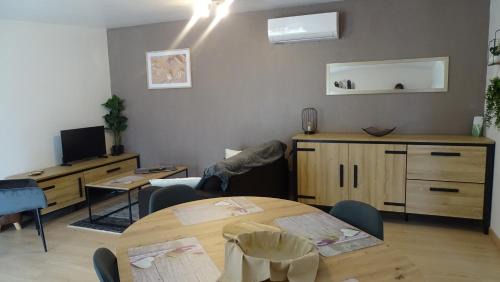 Boulazac-Isle-Manoire House | Les gites de Pétrocoriis