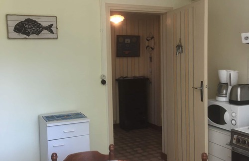 Belz House | Les Hortensias, 3 bedrooms. Large garden, enclosed parking. Near Carnac, Lorient.