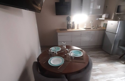 Bourg-Saint-Andeol Apartment | Les IRIS APT 105, T2 COSY, 30 m2, 1 bedroom with TV