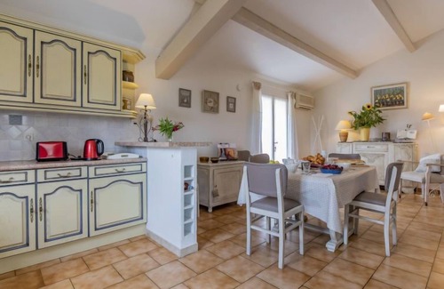 Gargas House | Les Iris by Interhome