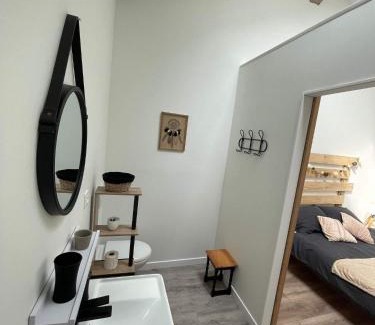 Avanton Bed & Breakfast | Les Iris - Chambre Chêne - petit déjeuner