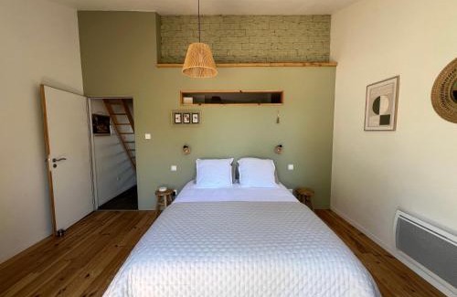 Montfaucon-Montigne Apartment | Les Iris - Maison chaleureuse, proche Puy du Fou, Clisson, vignobles Nantais