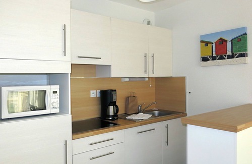 Benodet Apartment | Les Jardins d'Arvor by Interhome
