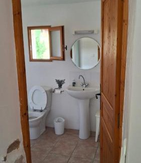 Saint-Romain-et-Saint-Clement Bed & Breakfast | Les Landes De Mauchat