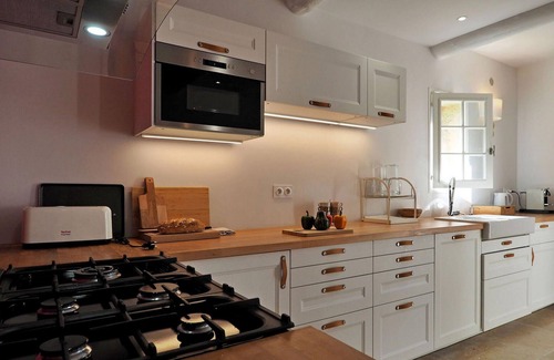 Fontvieille House | Les Lauriers De Fontvieille