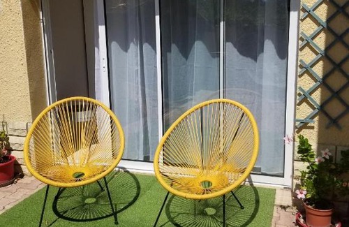 Espondeilhan Bed & Breakfast | Les Lauriers