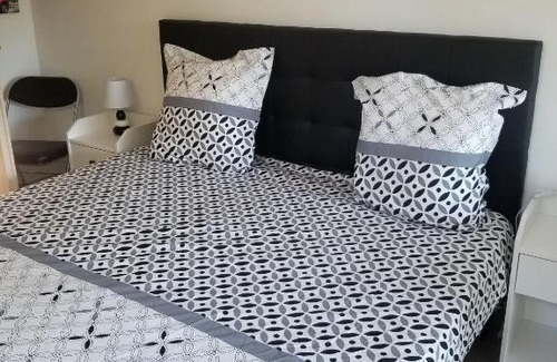 Espondeilhan Bed & Breakfast | Les Lauriers