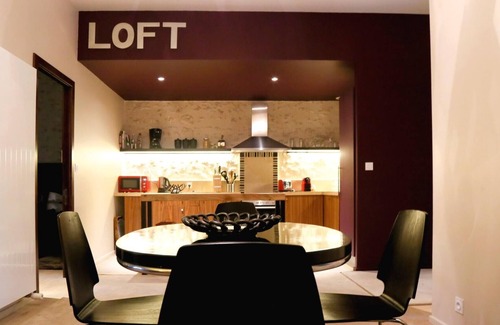 Pontlevoy Apartment | Les loges de saint eloi eccentric loft