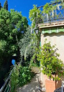 Pelissanne Villa | Les loups blancs en Provence