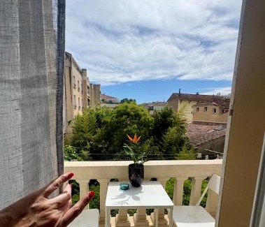 California - Pezou Apartment | Les Lucioles-2rooms app 9 min Festival -balcon-wifi