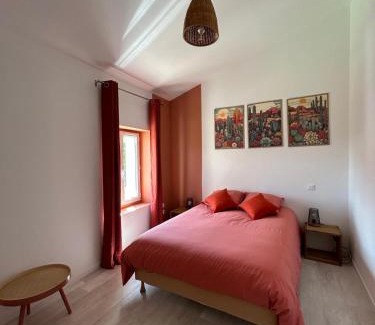 Les Mees House | Les maisons de Lina