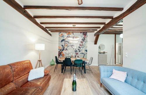 Ay Apartment | Les Mansardes : Duplex champenois typique et cosy