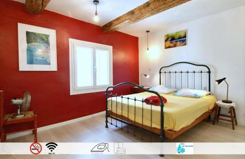 1st Arrondissement Apartment | Les marches de St Charles - 100M2