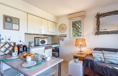Gassin Apartment | Les Marines by Interhome