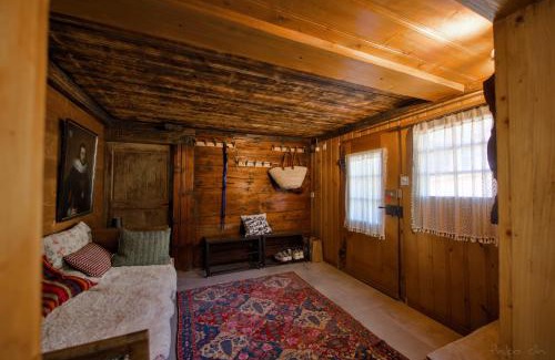 Leysin Ski Chalet | Les Mayens