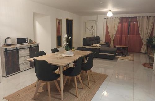 Salazie House | Les muguets