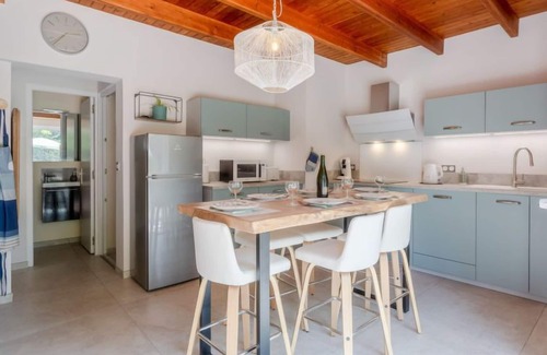 Gratot House | Les Oiseaux by Interhome