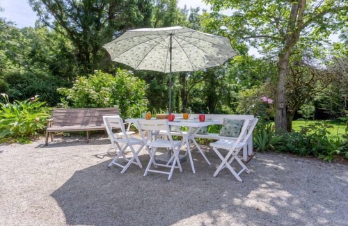 Gratot House | Les Oiseaux by Interhome