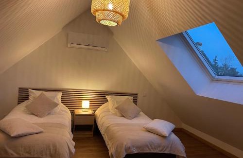 Saint-Aignan House | Les oiseaux du paradis