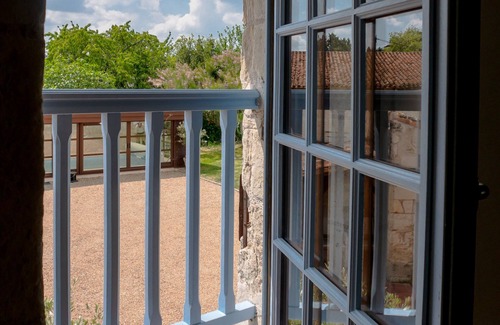 Vaudelnay House | Les Orchidées du Vaudelnay – Comfort, Relaxation and Discovery near Saumur