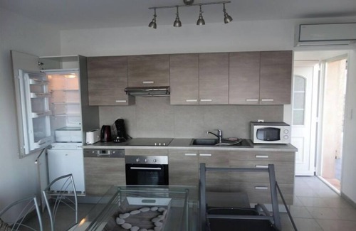 Belvedere-Campomoro Villa | Les pieds dans l'eau: air-conditioned, fully-equipped apartment in Golf de Campomoro