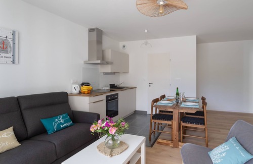 Sables-d'Or-les-Pins Apartment | Les pins 101 - Appt 400m de la plage