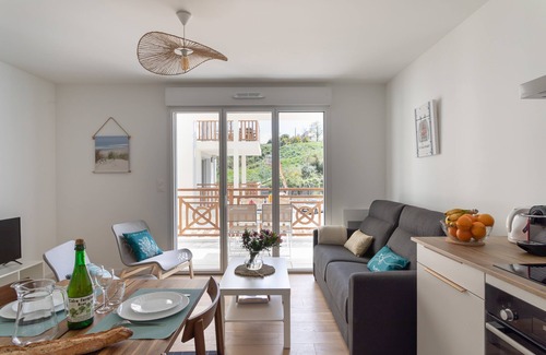 Sables-d'Or-les-Pins Apartment | Les pins 101 - Appt 400m de la plage