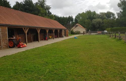 Saint-Quentin-en-Tourmont House | les portes des Froises