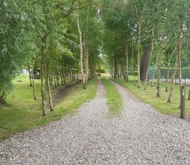 Saint-Quentin-en-Tourmont House | les portes des Froises