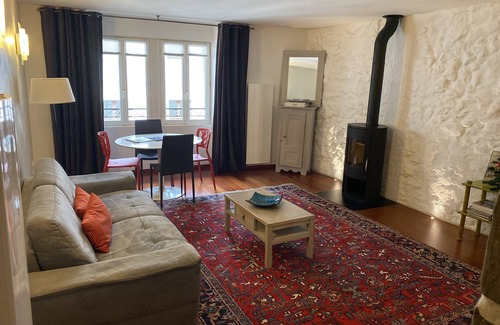 Annecy Old Town Apartment | Les Rêveries-beautiful apartment in the heart of the historic center