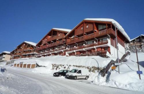 Les Saisies Apartment | Les Saisies - Studio cabine rénové 4/5 pers avec terrasse exposée sud, animaux tolérés. - FR-1-293-161