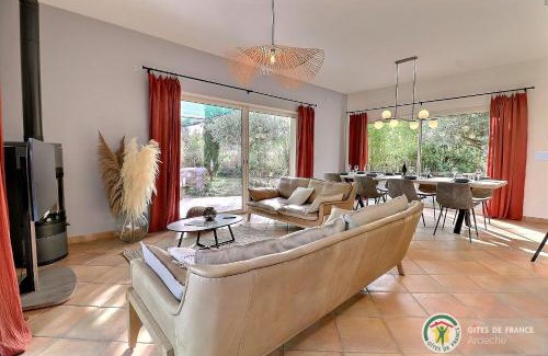 Saint Alban Auriolles Villa | Les Terrasses de Saint-Alban