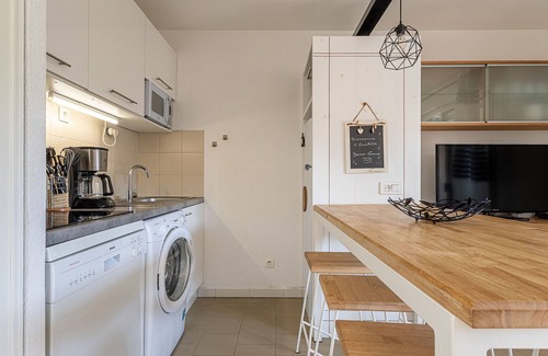 Cavaliere Apartment | Les Terrasses de Cavalière II by Interhome