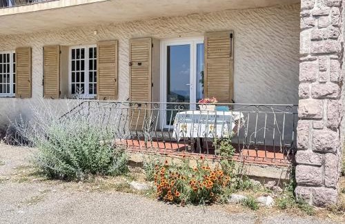 Banon Apartment | Les Terrasses de l'Adrech